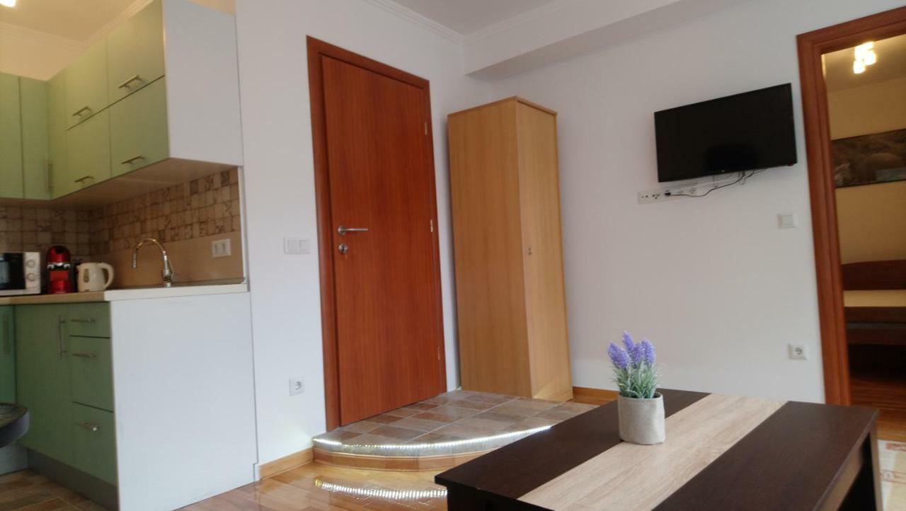 Brand New - Central Apartments ซาราเยโว ภายนอก รูปภาพ